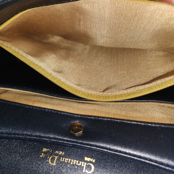 Dior Collectible Vintage 2 Way Bag. Classic Navy Blue With Original Strap! Rare! - Picture 12 of 15